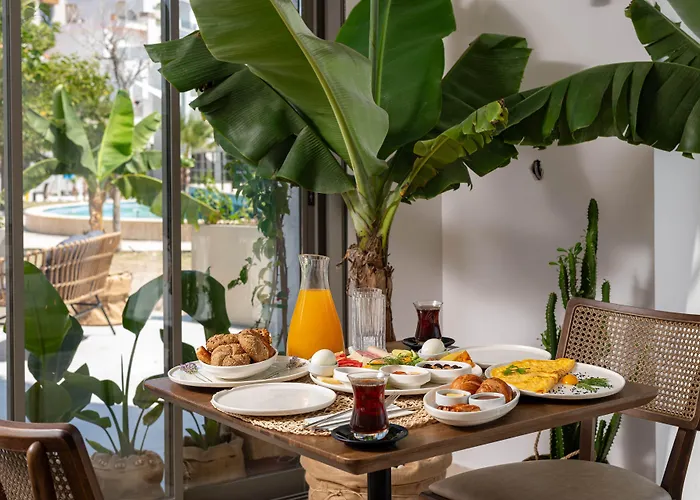 Cumbalica Garden Hotel Çeşme