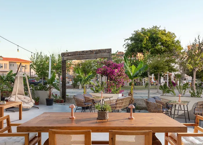 Hotel Cumbalica Garden *