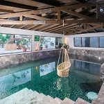 Hotel Cumbalica Garden *
