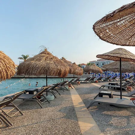 Cumbalica Garden Hotel