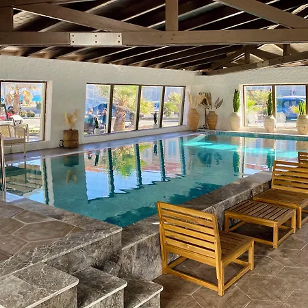 Cumbalica Garden Hotel *