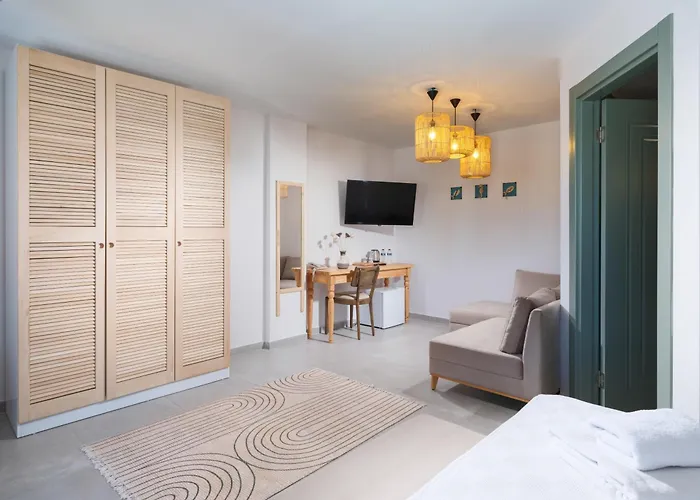 Cumbalica Garden Hotel